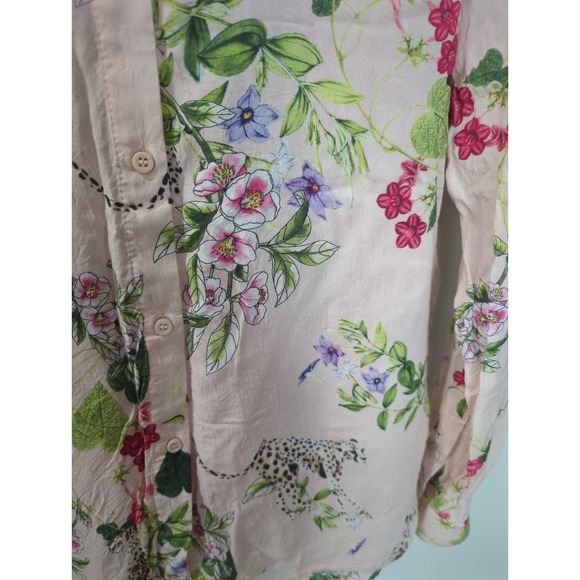 Truth By Republic Pink Floral Animal Button Down Shirt Blouse - Picture 2 of 4